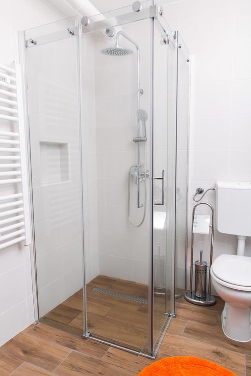 Apartment Koral Рума Экстерьер фото